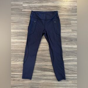 Lululemon Invigorate 7/8 Tight Leggings